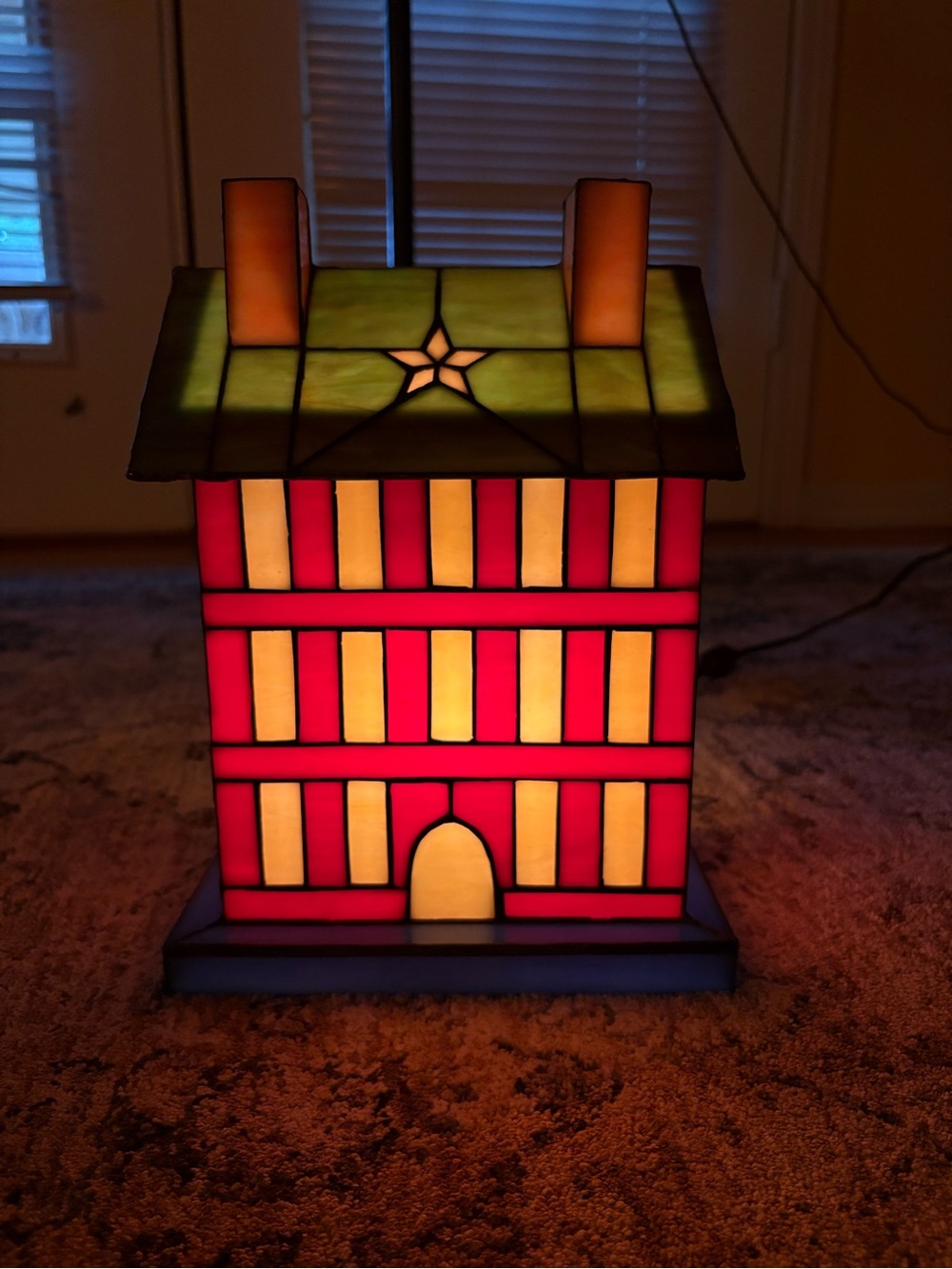 Vintage Tiffany Style Stained Glass Village House Accent Lamp Light Brick House